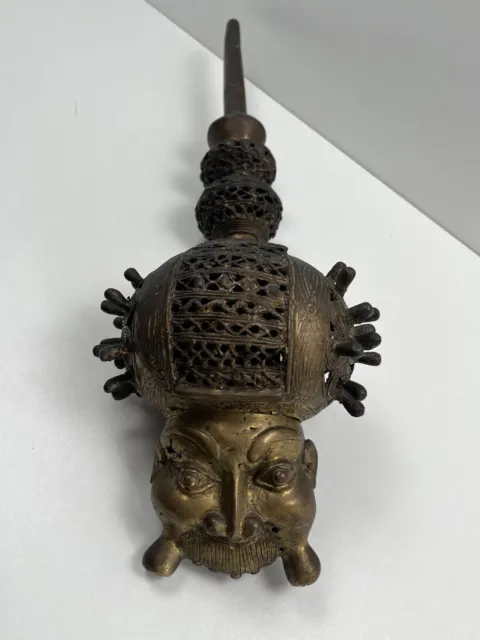 Cameroun - Ancienne Grande Pipe Cérémonielle Ethnie Bamiléké en Bronze - 50cm