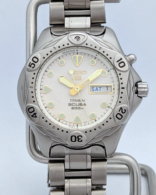 SEIKO AGS SCUBA 200m Diver 3M22-0D20 Blue Dial Auto Generating