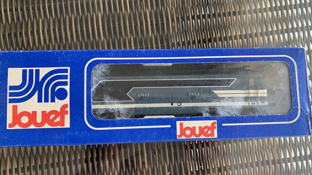 Jouef HJ2446S SNCF BB 567556 Diesel Locomotive Flat Side Walls Blue Livery With Casquette Logo Ep V With Dcc Sound Decoder