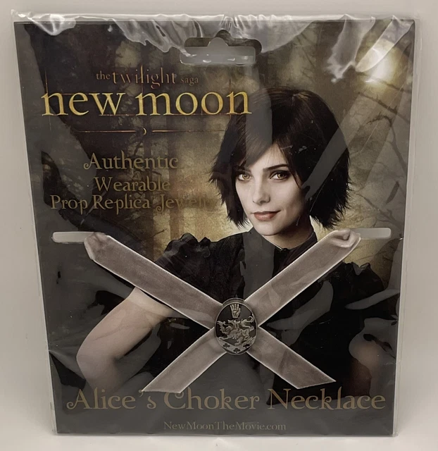 Twilight New Moon Alice Choker Necklace NIP NECA Vintage Cullen Crest