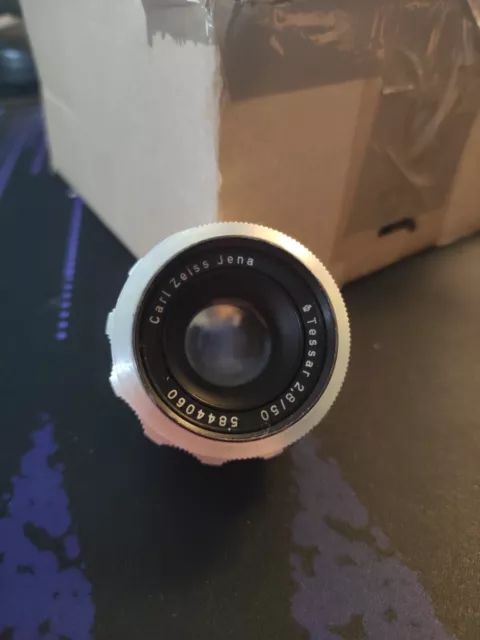 Objektiv Carl Zeiss Jena Tessar 2,8/50mm T mit M42-Anschluss