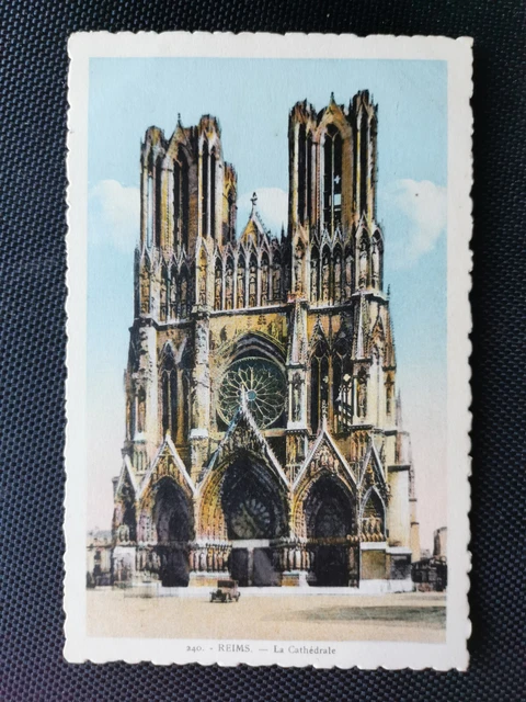 CPA 51 REIMS - La Cathédrale