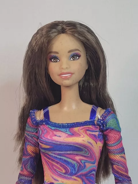 Crimped hair barbie deals