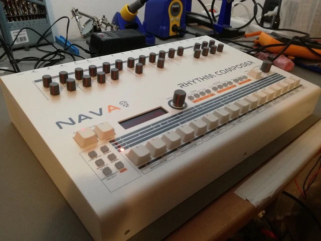 TR-909 Style Chia Shin Knobs x28 - for E-Licktronic Nava Drum Machine 909 Clone TR-909 Style Chia Shin Knobs x28 - for E-Licktronic Nava Drum Machine 909 Clone