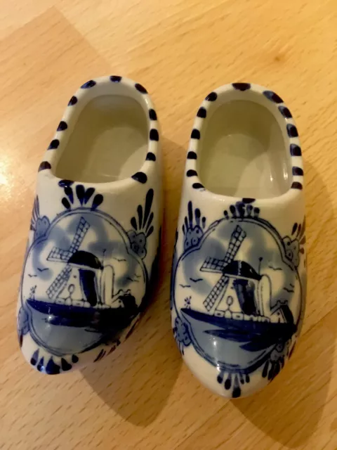 2 Vintage Delft Pottery Clogs Hand Painted Blue Windmill Holland Pottery 010017