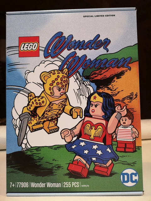 Wonder Woman 1984 Playing Cards - DC Comics Collector Deck With Gold Details In Metal Tin - View #2