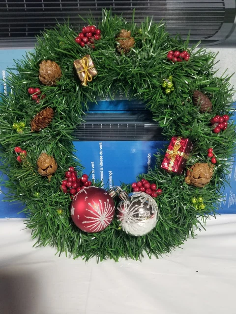 Vintage 13" Christmas Wreath Holiday Decor Handmade