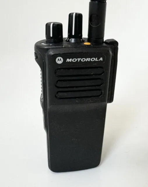 Motorola Dp4400 Uhf Digital Radio Uk Seller