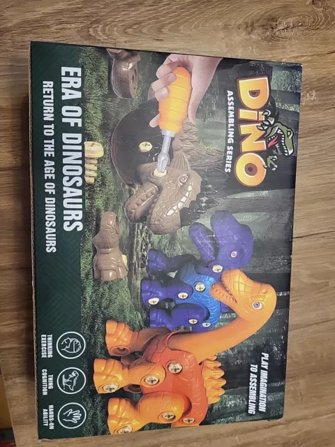 Dinosaurier-Spielzeug zum Mitnehmen für Jungen, Bautechnik-Spielset mit...