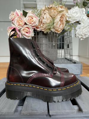 averil arcadia dr martens