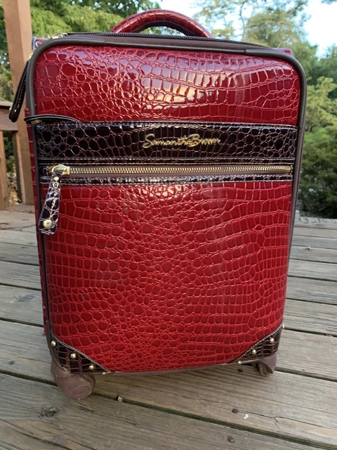 Samantha Brown Red luggage Classic Collection Roller Wheels 22x14x10 *FLAWS READ