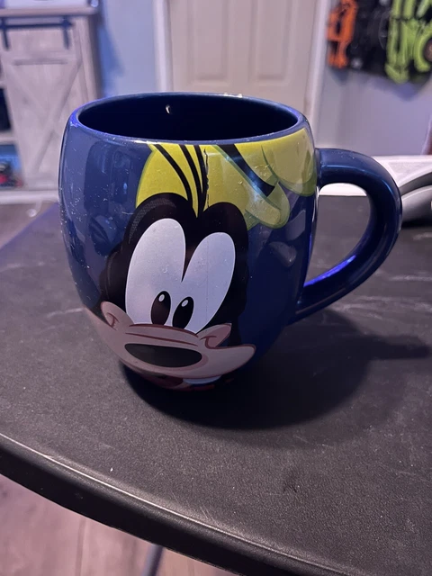 Disney Goofy Garwsh! Mug Disney Parks Large Blue Ceramic Barrell Face Cup Coffee