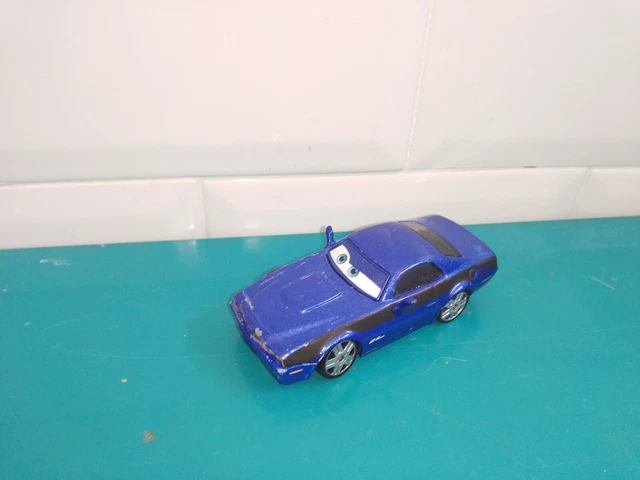 BAC5 voiture en métal Mattel Cars Disney Pixar rod torque
