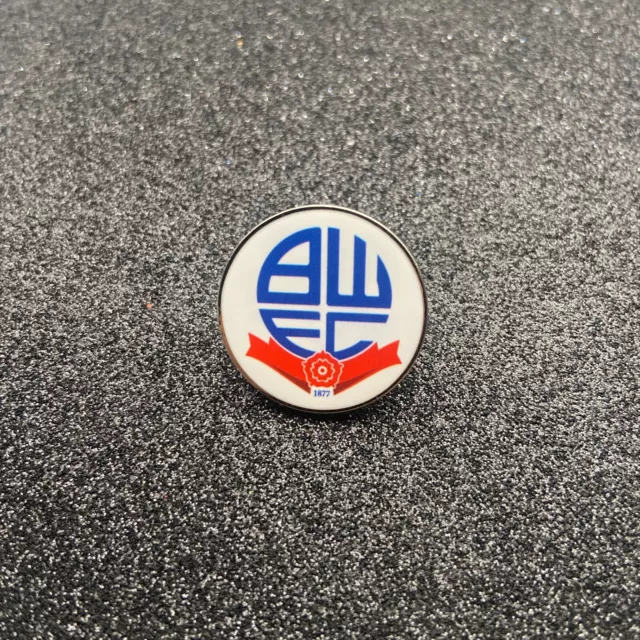 Bolton Wonderers Football Club Metal Enamel Pin Badge UK Seller