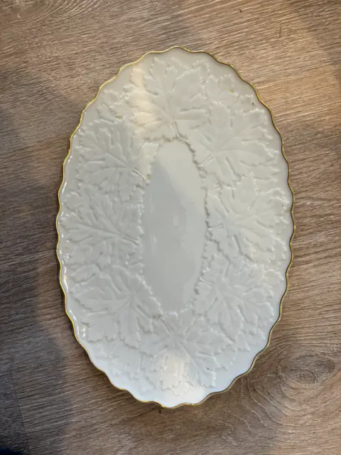 VTG Lenox China 24K Gold Trimmed Maple Leaf Embossed Oval Serving Platter~USA