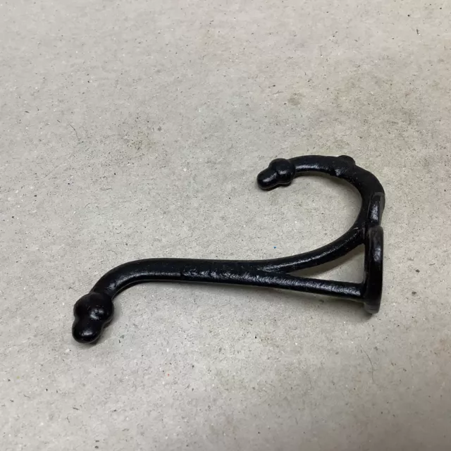 Vintage Rustic Double Wall Hook Vines Cast Iron Towel Coat Key Hanger P297