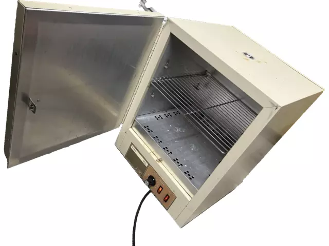 Fisher Scientific 500 Series Isotemp Gravity-Convection Oven Model 516G