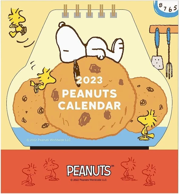 PEANUTS SNOOPY 2023 desk calendar Die cut type / food 1000123822 EUR 18