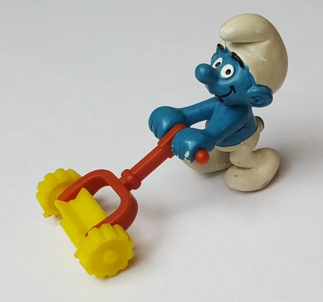 Figurine Schtroumpf Cycliste N°4 – Schleich Peyo 1979 – Allemagne – Socle Rare