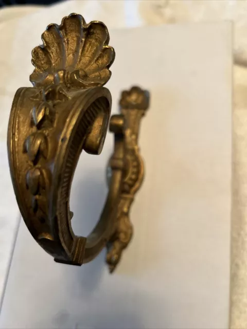 Antique Ornate SCALLOP ROCOCO Guilted Bronze Curtain Rod Holder Tie Back Bracket