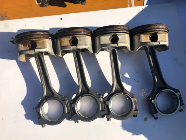 piston et bielle   pour 100 cv yamaha 4 tps carbu