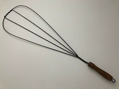 Antique Early 1900's Primitive Lg.Twisted Wire Rug Beater w/Wooden Handle