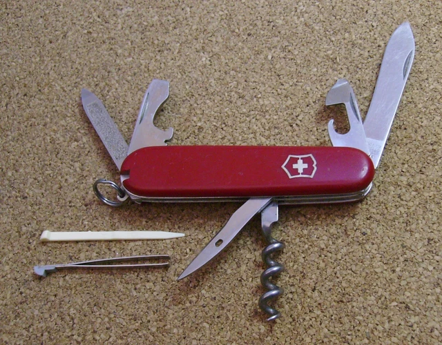 VICTORINOX SPORTSMAN SWISS Army Knife RED SCALES 84mm 9 tools 7.95