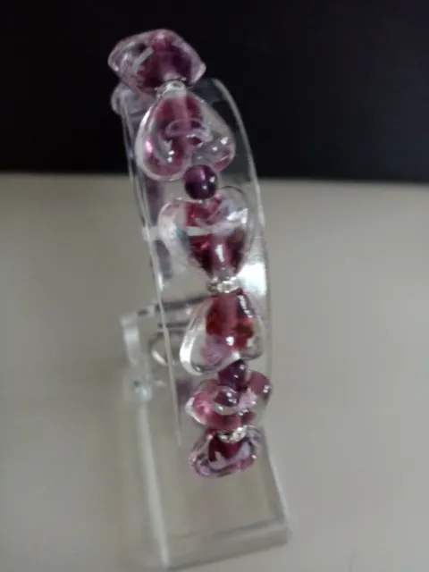 Schmuck Perlen Armband Herzen mit Rosenmuster lila und Kristall Rondelle 20 cm