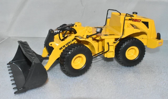 Véhicules miniatures 1:50 New Holland