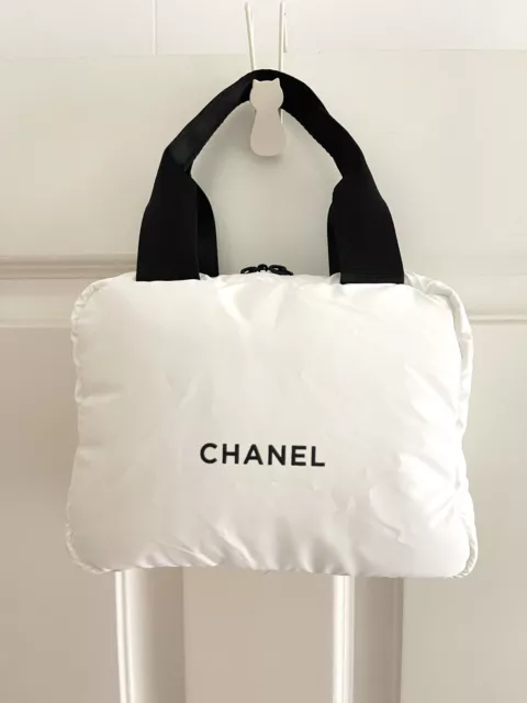 Chanel Beaute Makeup Cosmetic Vanity Bag Pouch White Mini Boston VIP Gift