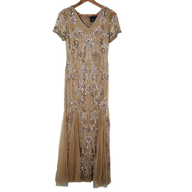 NWT Pisarro Nights Beige Beaded Short Sleeve Evening Gown Dress Womens Size 4