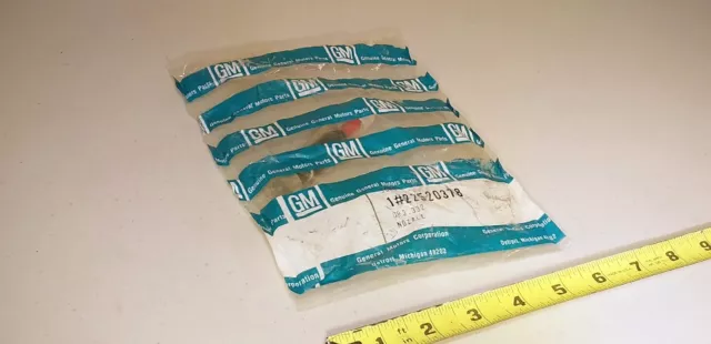 NOS GM 80 81 82 83 84 Diesel injector nozzle 5.7 350 Chevy Olds Buick Pontiac NOS GM 80 81 82 83 84 Diesel injector nozzle 5.7 350 Chevy Olds Buick Pontiac