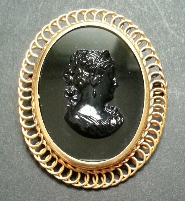 Ancienne Broche Camée Sculpté En écume - Laiton - À Restaurer - France