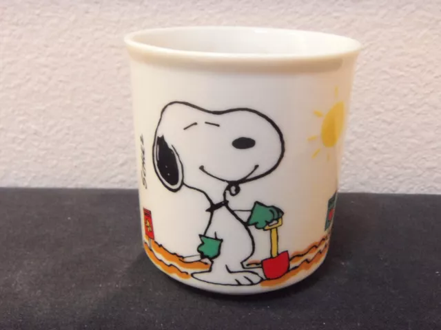 vintage1977 Peanuts Snoopy small ceramic flowerpot -features Woodstock