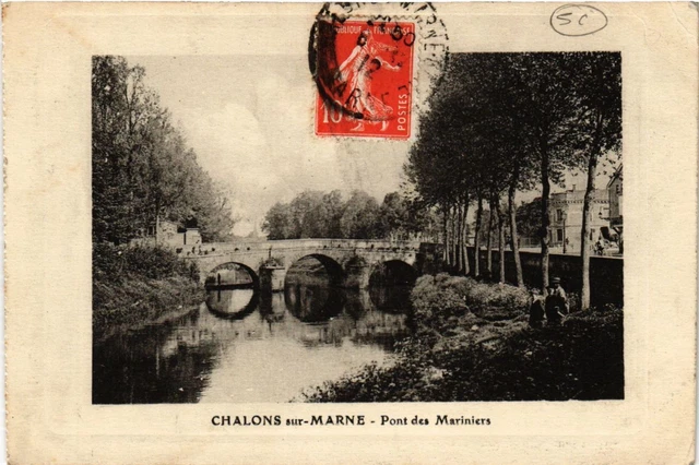 CPA CHALONS-sur-MARNE - Pont des Mariniers (742405)