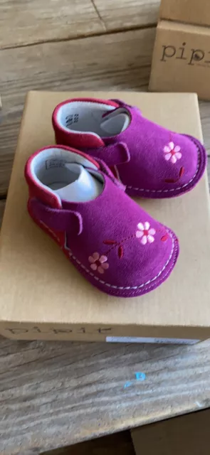 Pipit Flower Embroidered Baby Shoe