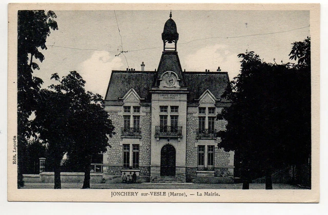 JONCHERY SUR VESLE - Marne - CPA 51 - la place de la Mairie