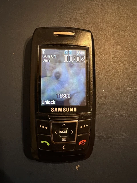 Samsung SGH-E250 Mobile Phone. Black.