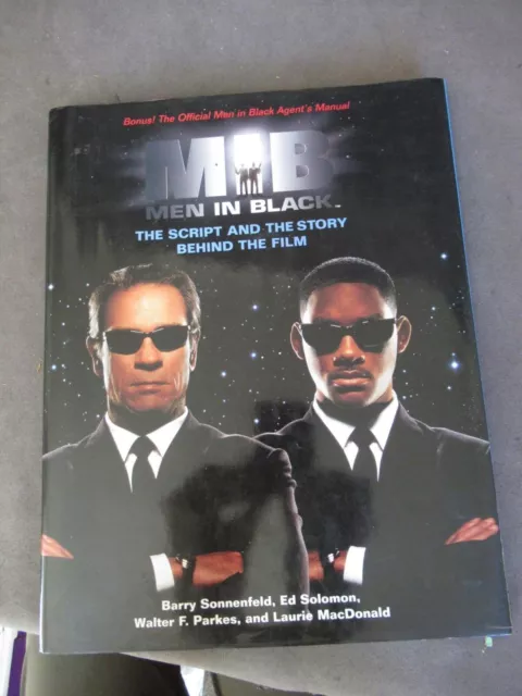 1997 MEN in BLACK SCRIPT & STORY Behind Film w AUTOGRAPHS Tommy Lee Jones ch1003