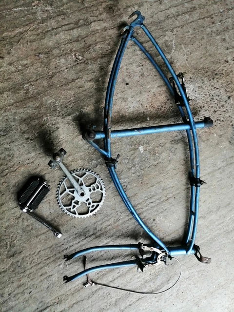 LOT DE POIGNÉES et manivelles simca 1000 rallye EUR 20,00 - FR