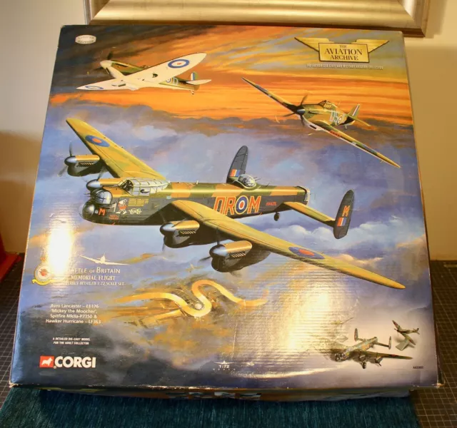 Corgi AA32602 Battle of Britain Memorial Flight Lancaster Spitfire Hurricane Set