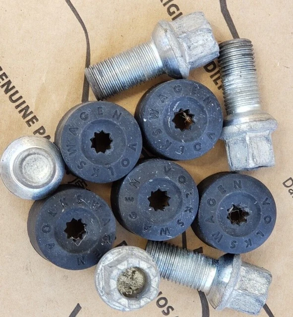 201519 VOLKSWAGEN MK7 TSI Wheel Lugs Nut Bolts Studs w/caps Set (5