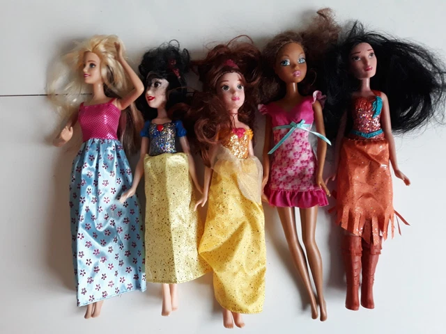 LOT 2 POUPÉES BARBIE Le Secret des Sirènes : MERLIAH & FALLON (2010