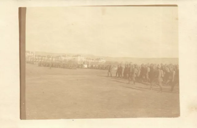 Foto-PK, Erster Weltkrieg: Soldaten nach dem Feldgottesdienst (MB)21362