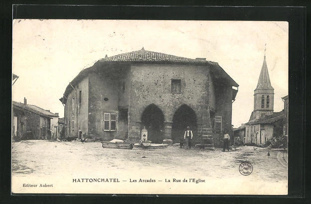 CPA Hattonchatel, Les Arcades - La Rue de l´Èglise 1908