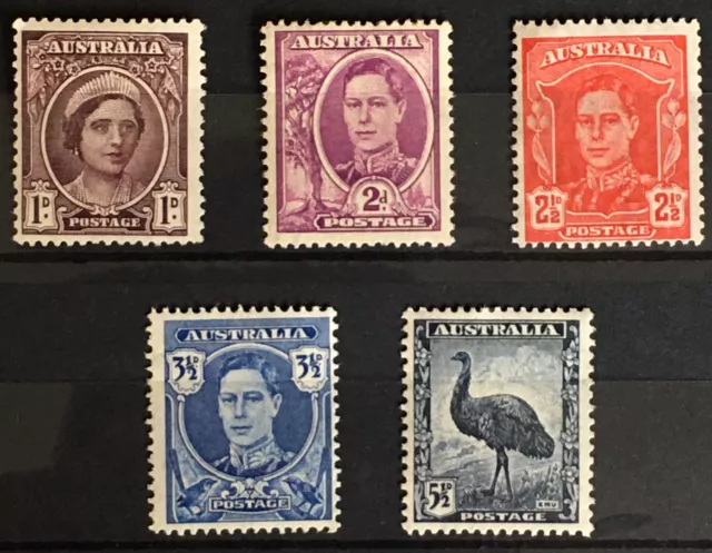 1942 - 1950 Australia Set of 5 values SG203 - SG208 Mint Hinged