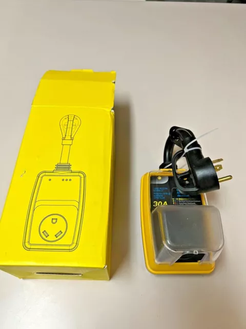 Neat 30 AMp RV Circuit Analyzer w/surge protection, NIB