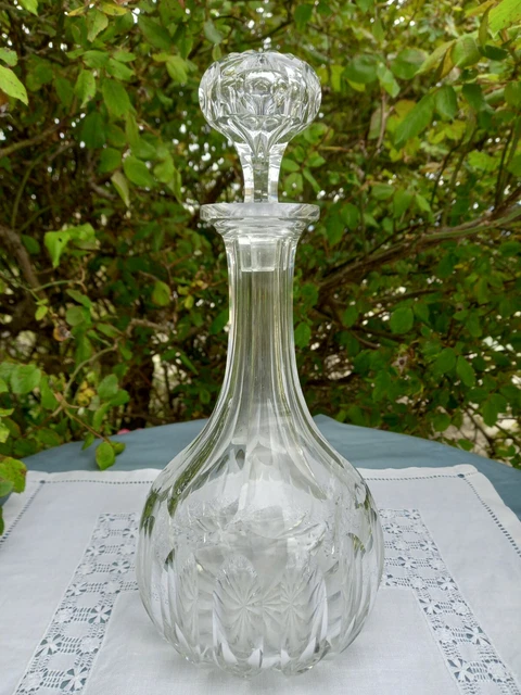 Ancienne Carafe A Vin En Cristal Taille /  St Louis ? Baccarat ?