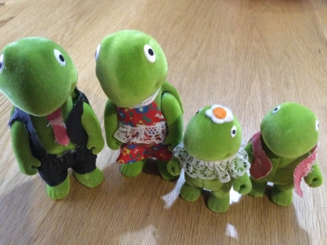 SYLVANIAN FAMILIES RARE Retired Baerenwald Forest Families Turtle