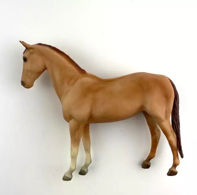 Breyer Horse - Tan 7" - Breyer Molding Co.